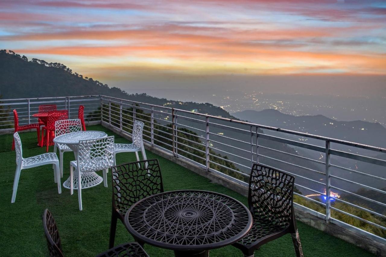 Urban Wave 2Bed Rooms By The North Edge Kasauli Exterior foto